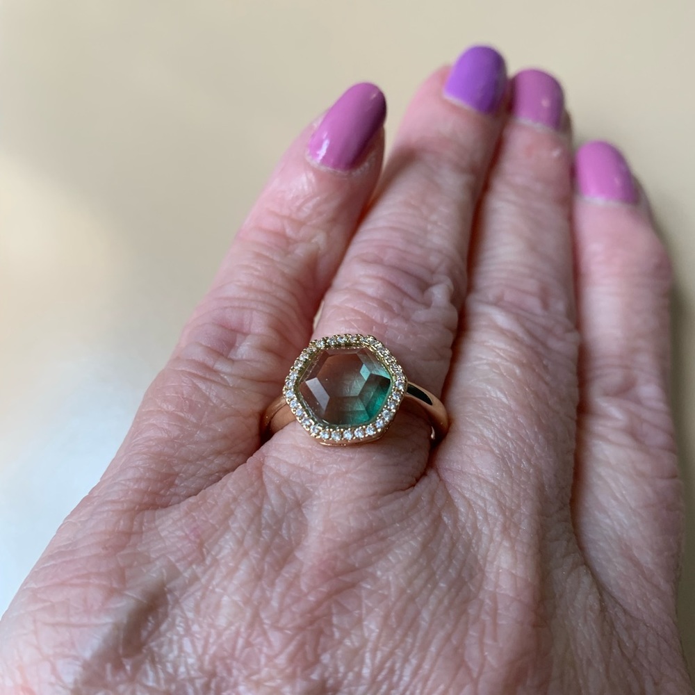 Ring - Picture 2 of 5